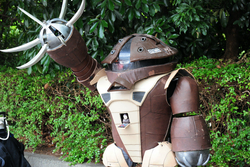 Illustration for article titled From Creepy to Cute, Cosplay at Wonder Festival